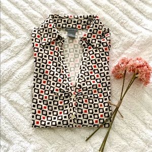 EUC ANN TAYLOR geo print top ❤️